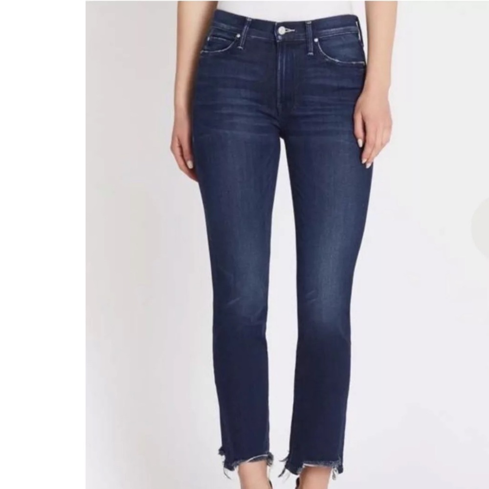 MOTHER The Rascal Ankle Chew Jeans